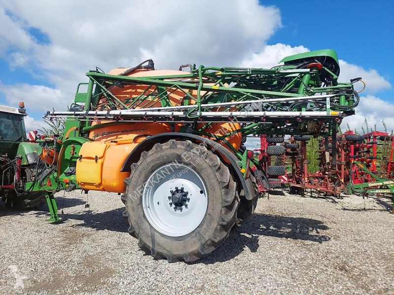 Pulverización Amazone UX 6200 Super 28-30 M