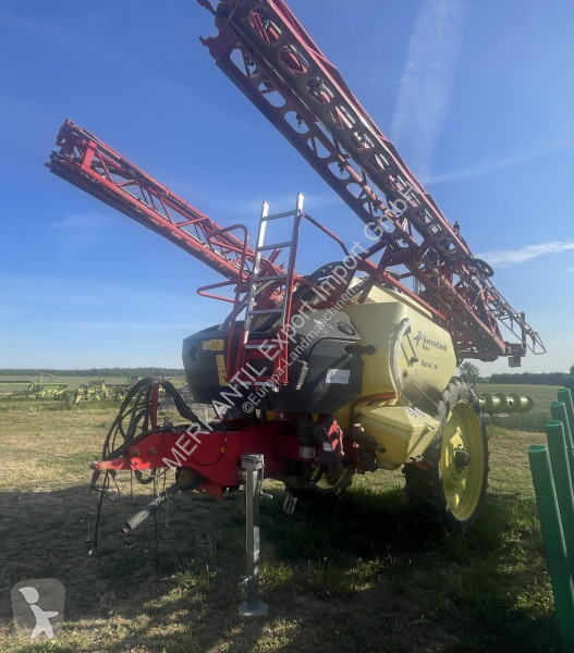 Pulverização Kverneland IKARUS S38