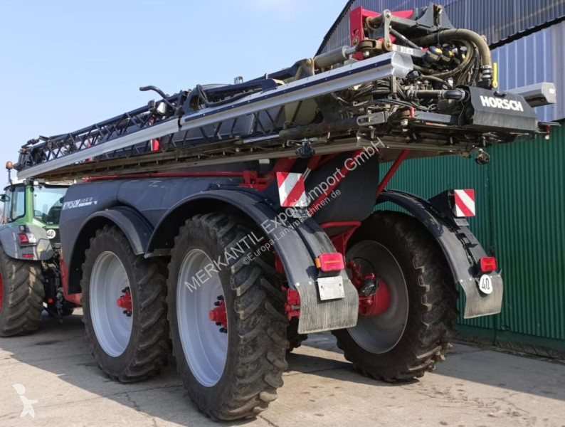 Pulverización Horsch Leeb 12 TD