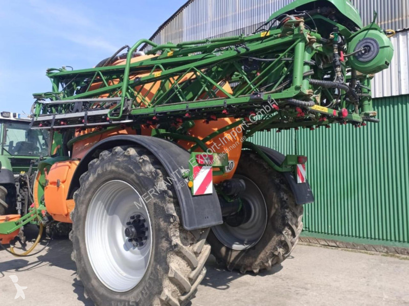 Pulverización Amazone UX6200 Super 32m/36m