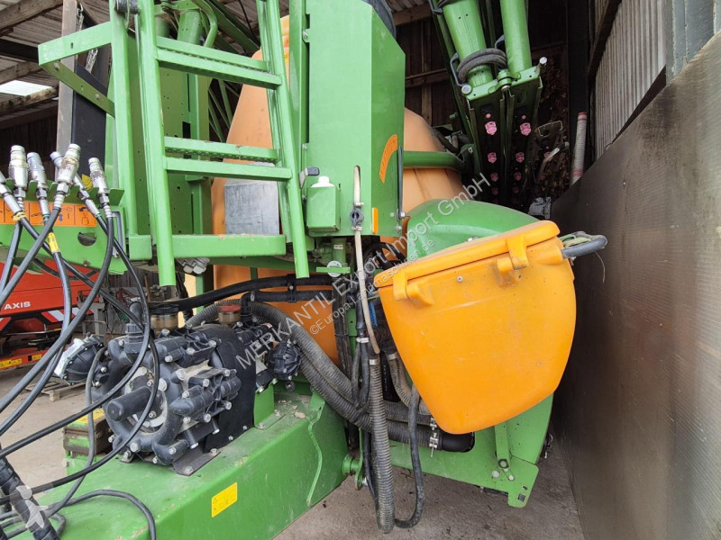 Pulverización Amazone UX 4200