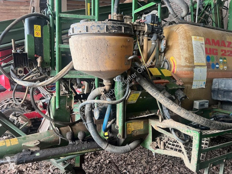 Besprutning Amazone  UG 2200 Spezial