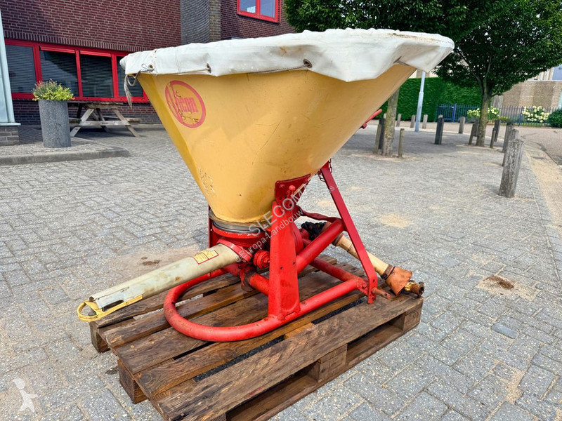 Besprutning Vicon PS603 Pendelstrooier