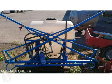 Self-propelled sprayer