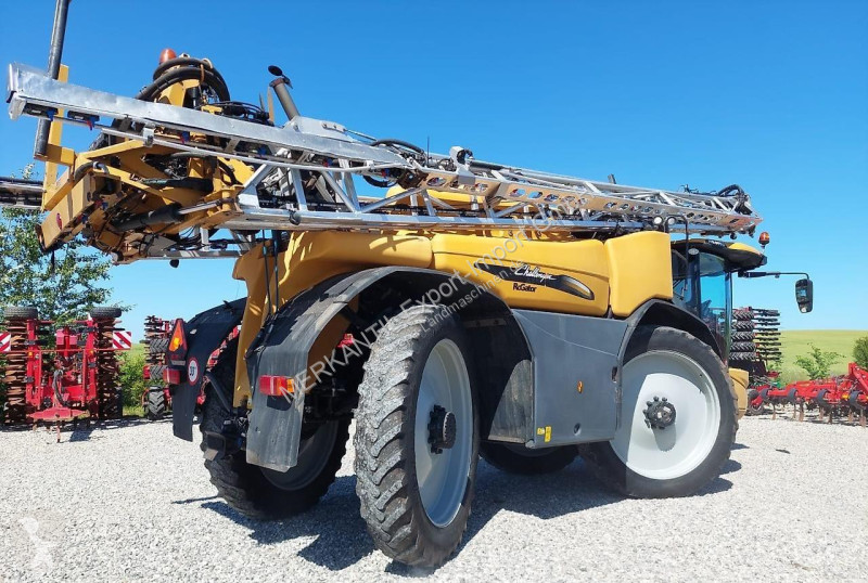 Pulvérisation Challenger  RoGator 655D 24-36m GPS