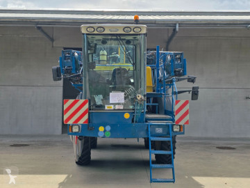Pulverizador automotor Delvano