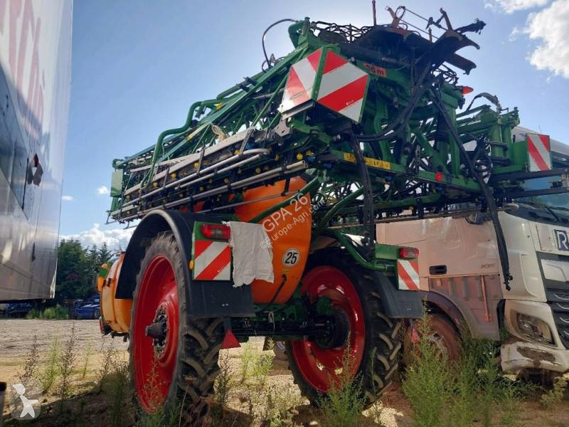 Postřikování Amazone UX4200