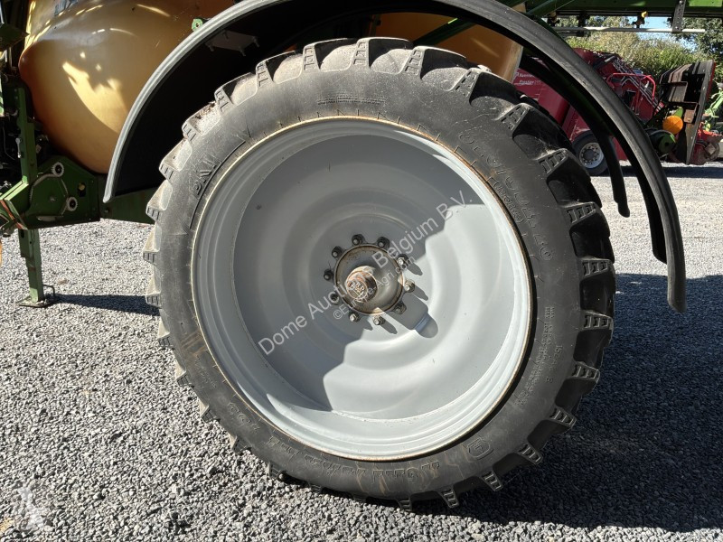 Pulvérisation Amazone UX 3200