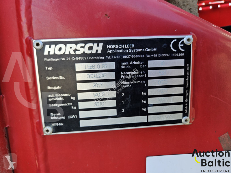 Horsch Leeb 8 GS spraying