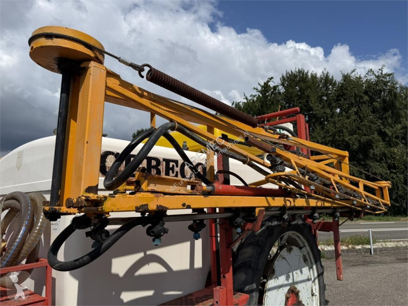 3000l 24m spraying