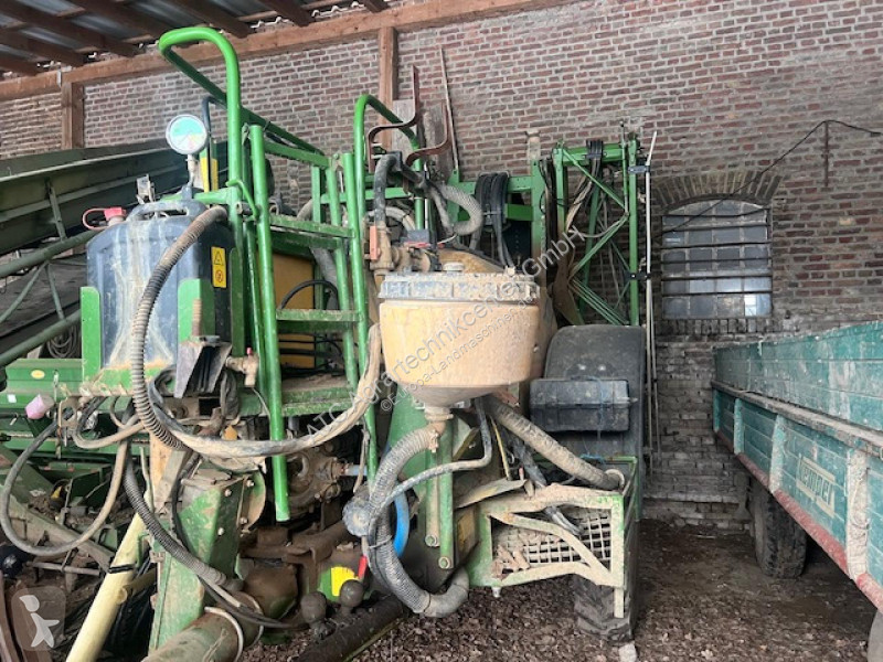 Besprutning Amazone  UG 2200 Spezial