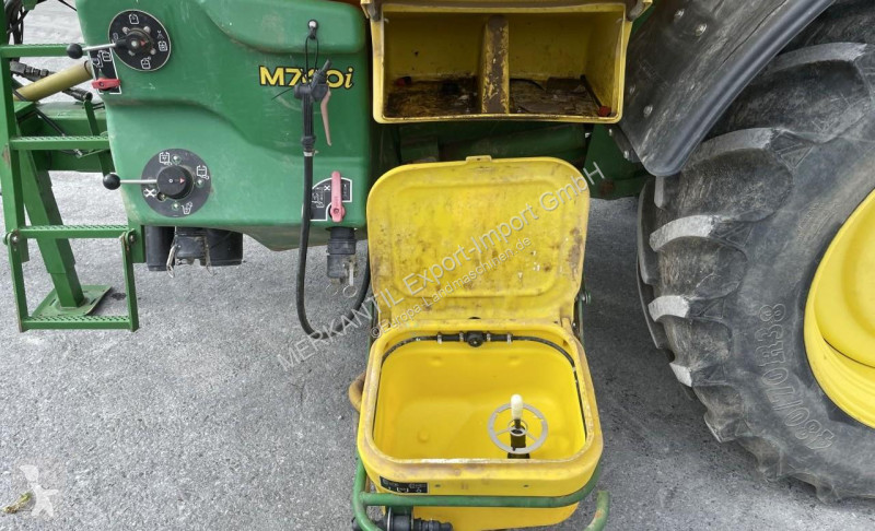 Besprutning John Deere  M 740 i