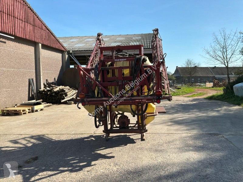 Hardi 361 -ME-1000-BK/HM/5-18-LHY spraying