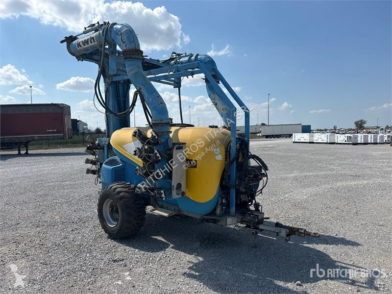 Розпилювач Martignani M1500 KWH Pull-Type Sprayer