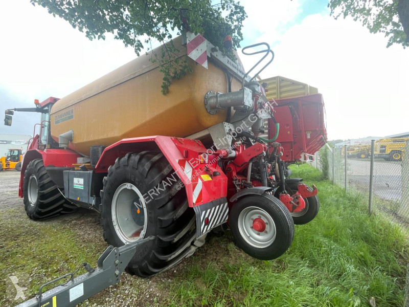 Pulverização   Terra Variant 600 Selbstfahrer