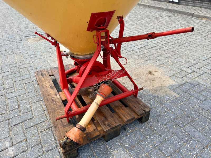 Besprutning Vicon PS603 Pendelstrooier