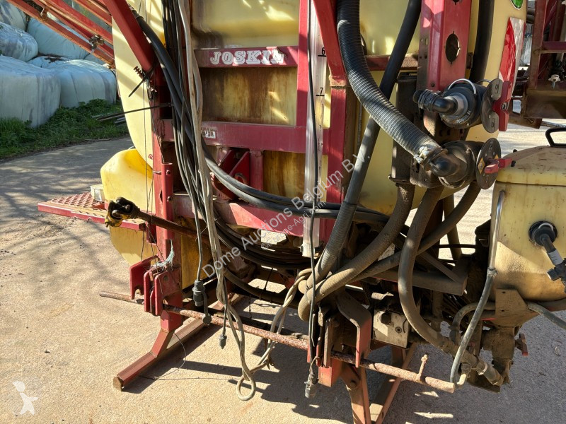 Hardi 361 -ME-1000-EC5-18-LHY spraying