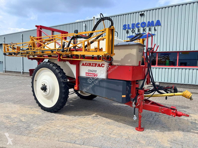 Agrifac GN4230 Veldspuit spraying