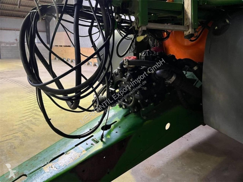 Amazone  UX 6201 Super spraying