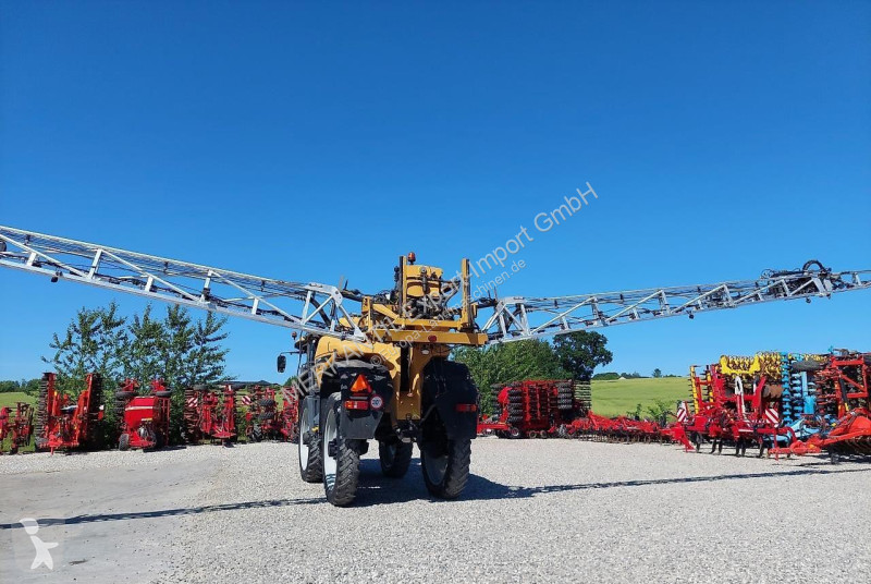 Pulvérisation Challenger  RoGator 655D 24-36m GPS
