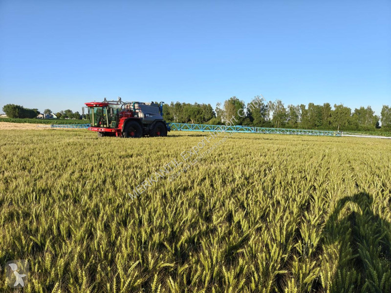 Pulvérisation Horsch  Leeb PT 230 36m