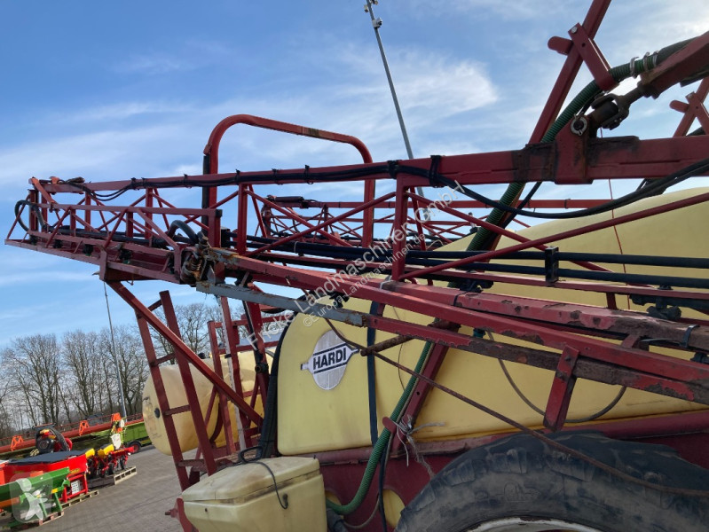 Pulverización Hardi  TZY 2400