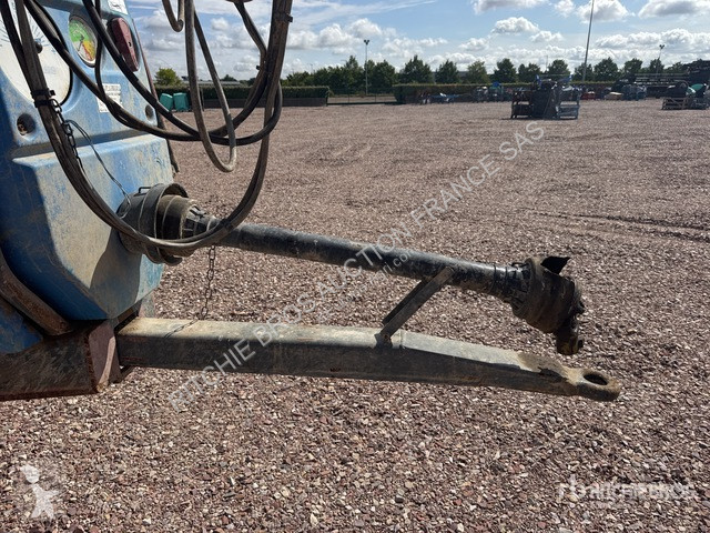 Evrard  Meteor 2500 Plus spraying
