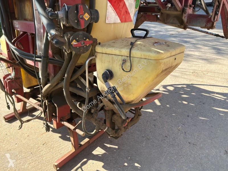 Hardi 361 -ME-1000-EC5-18-LHY spraying