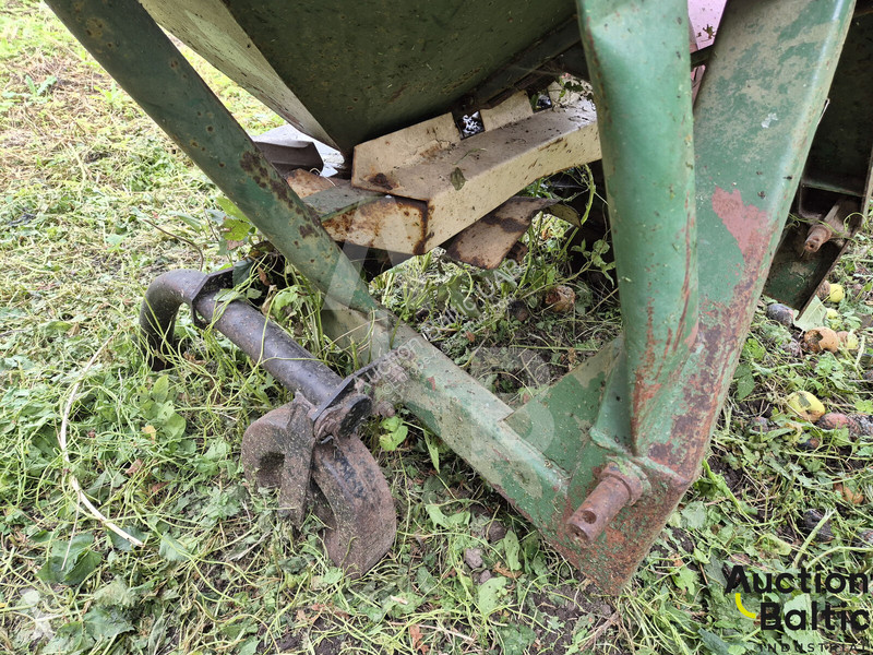 Mašinų gamykla TRB-1200-2 spraying