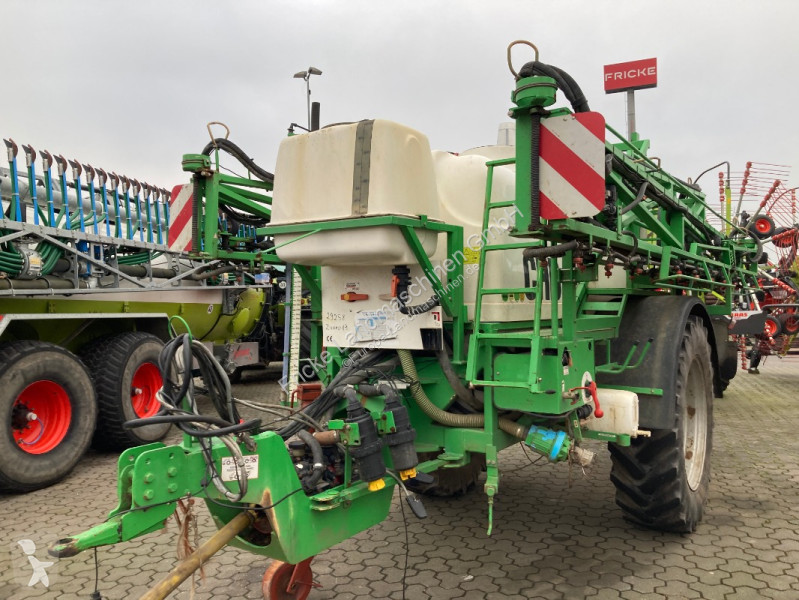 Sprøjtning   D 4027