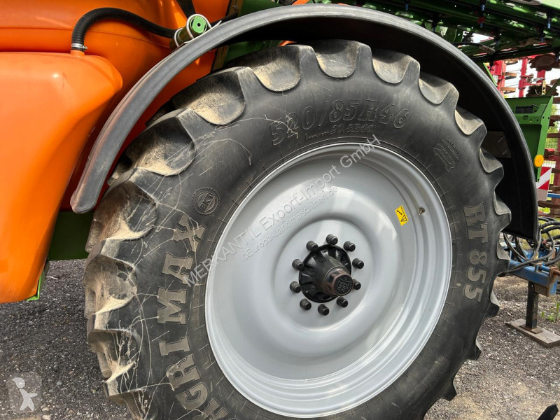 Pulverización Amazone   UX 6200