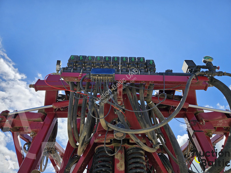 Hardi Commander 4500 spraying