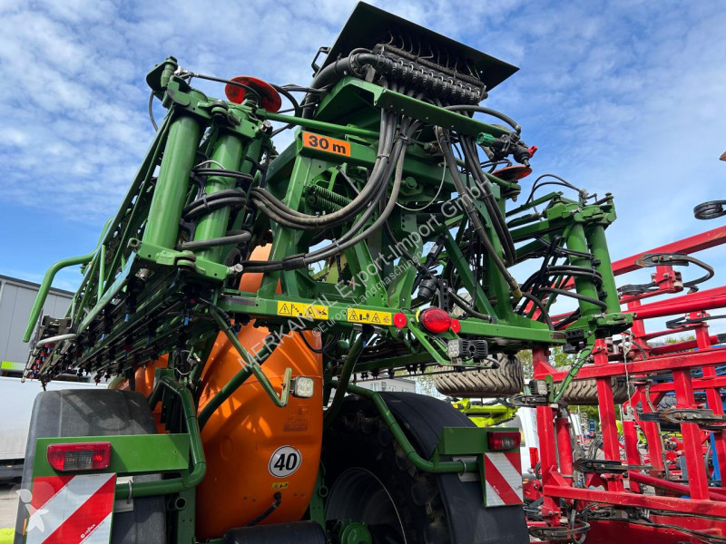 Pulverización Amazone   UX 6200