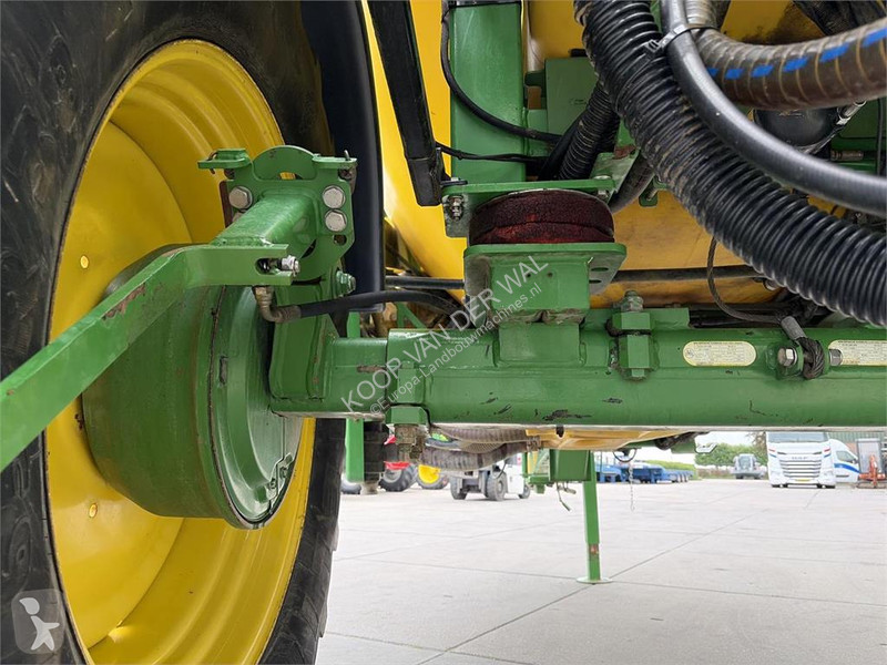 Besprutning John Deere 840 Veldspuit
