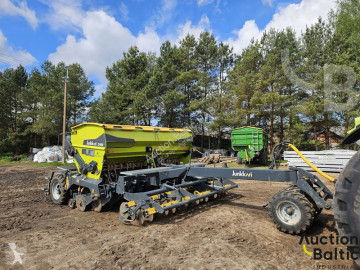 Seeder