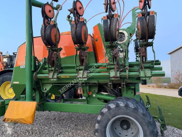 Semoir de précision Amazone