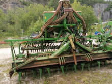 Sembradora Combinado de semirremolque Amazone ADP403 SPECIAL