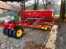 Gewone zaaimachine Väderstad RAPID 400 C
