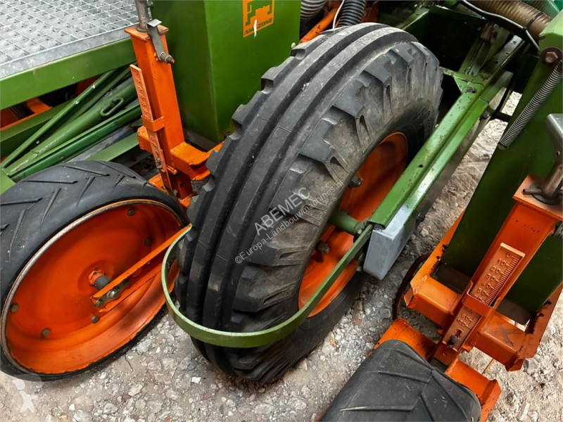 Såningsmaskin Amazone Airplanter ED 450-K