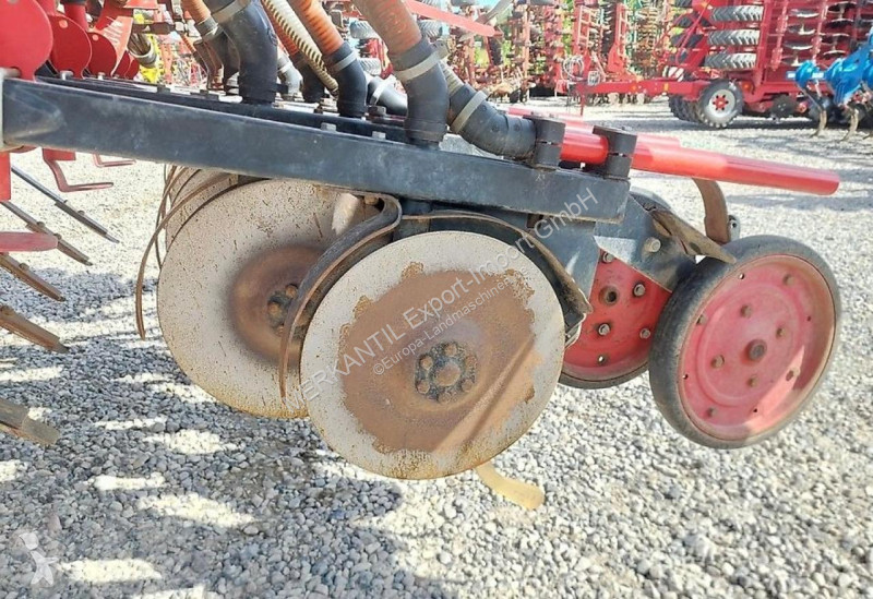 Semănătoare Horsch  Focus 6 TD mit DuoDrill
