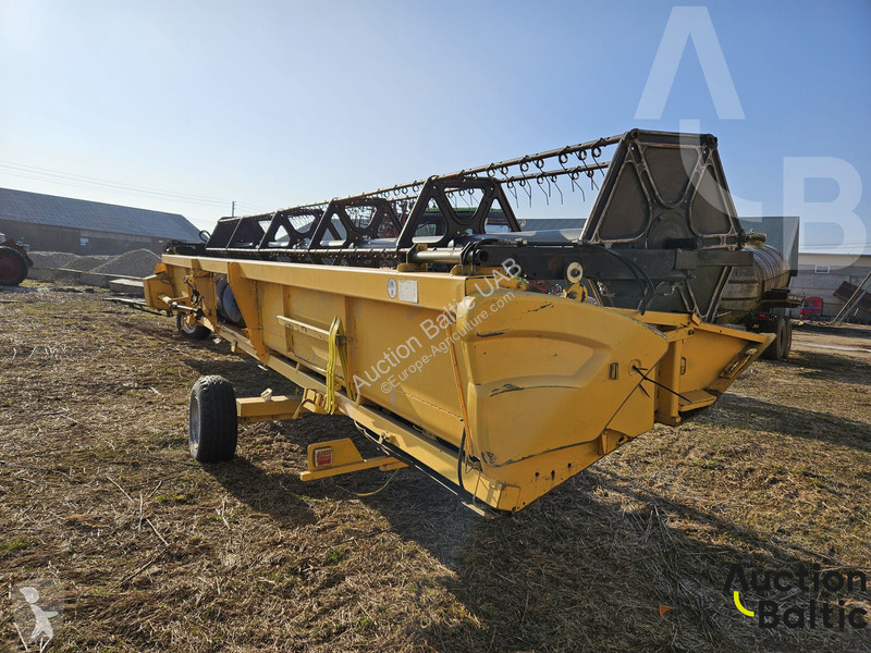 Skörd New Holland CR 9080