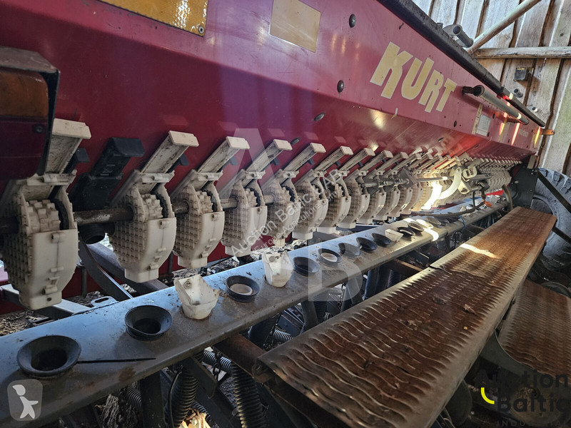 Seeder