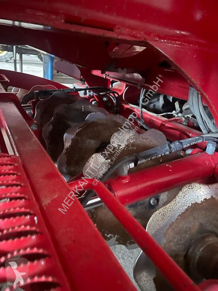 Horsch  Pronto 8 DC seeder