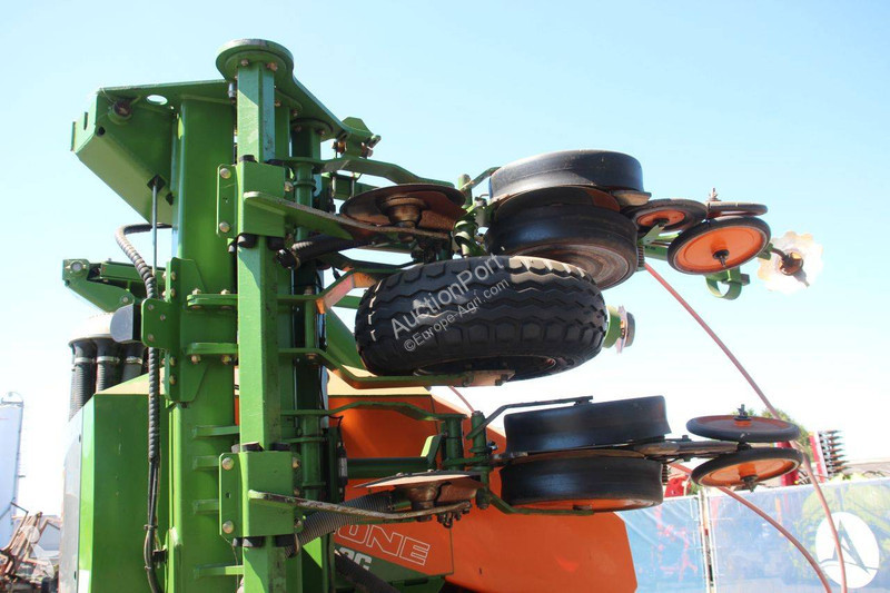 Semănătoare Amazone EDX 6000-2C