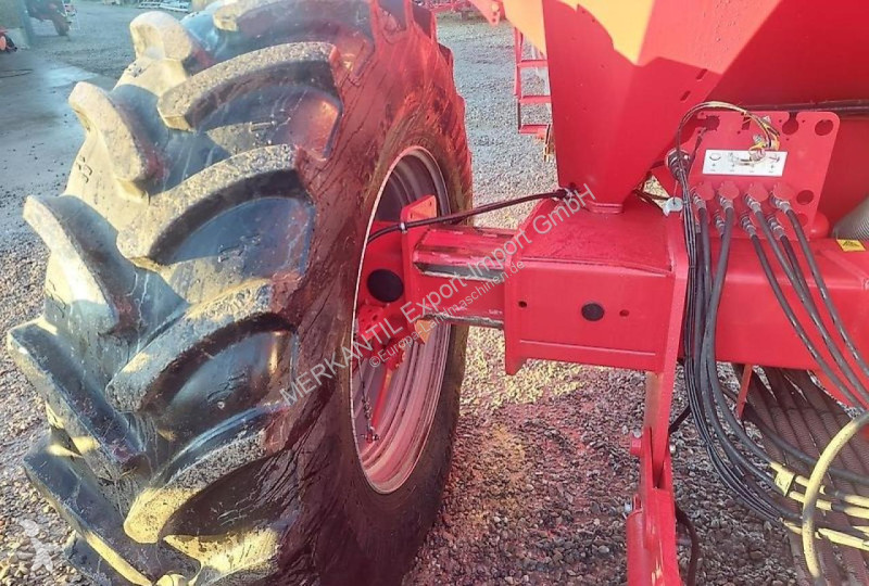 Horsch  Maestro 12.75 SW seeder