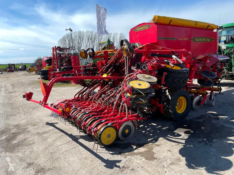 Väderstad  Spirit ST400S seeder