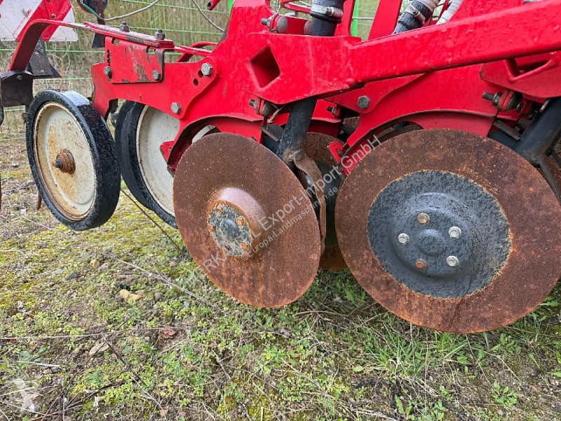 Semoir Pöttinger  Terrasem C6 Artis