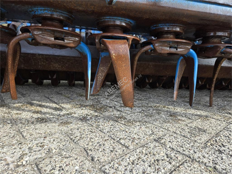 بذارة Lemken Zirkon 10/300 Solitair 8