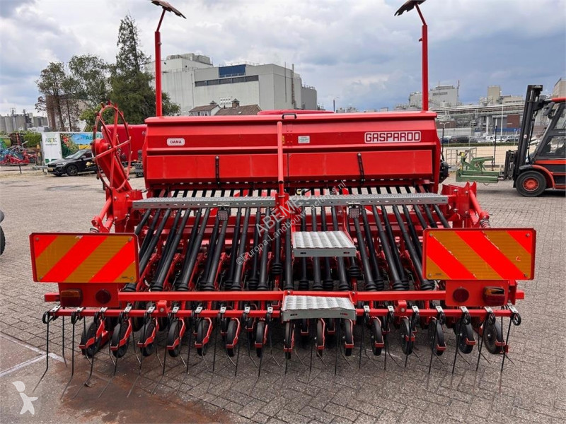 Gaspardo DC300 + Dama 300/29 Zaaimachine seeder