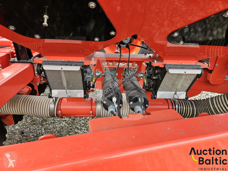 Maschio Gaspardo Gigante DP Pressure 400/22 seeder